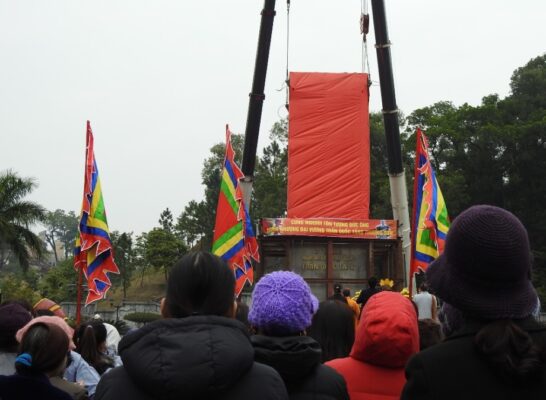 Kể lại chuyện “Thần đèn” Đỗ Quốc Khánh di dời tượng Đức Ông lên đồi cao