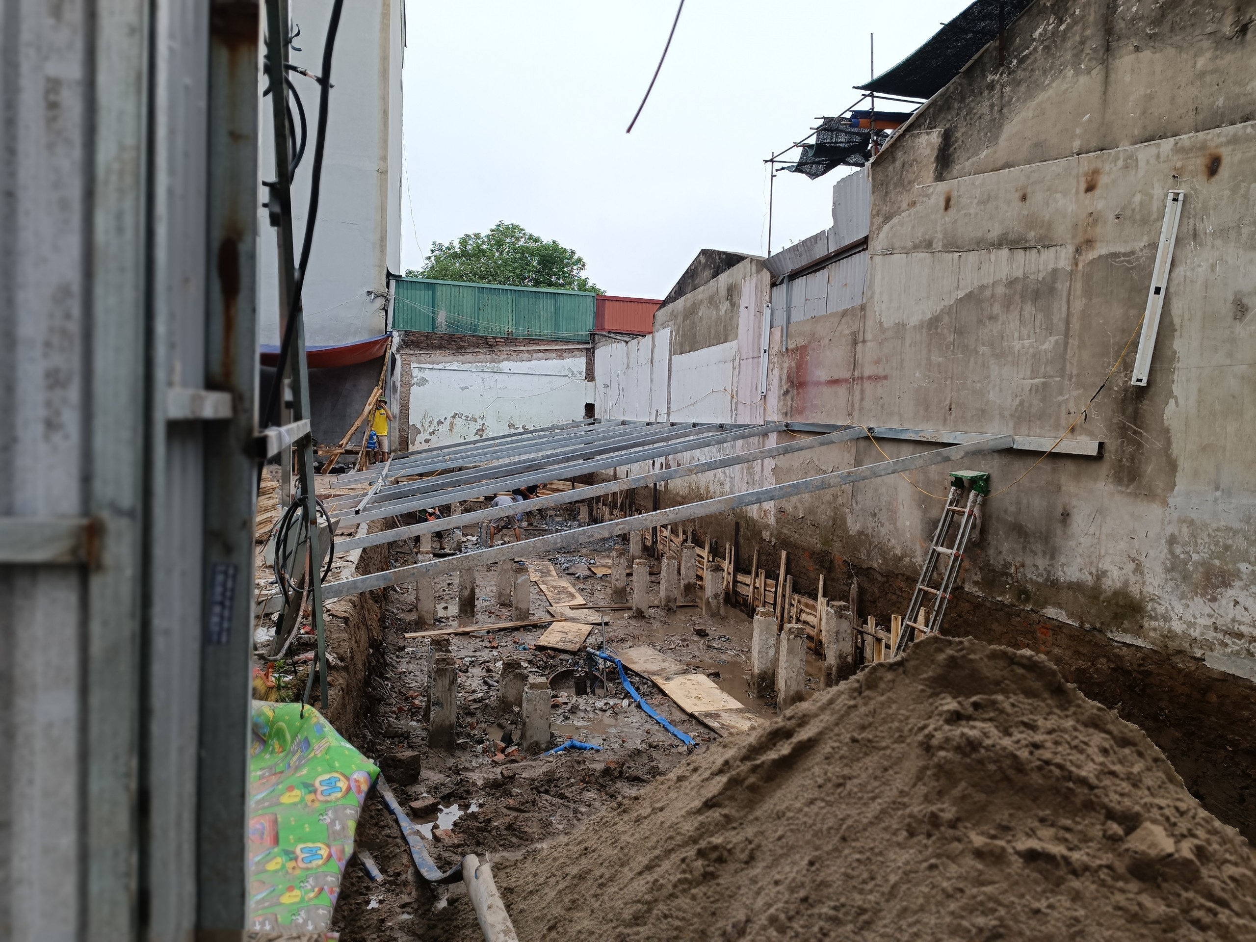 Chống văng nhà là gì? Quy trình chống văng nhà diễn ra như thế nào? 1 Chống văng nhà