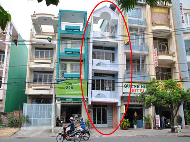 Thế nào là nhà nghiêng?