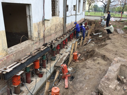 Phương pháp xử lý lún nghiêng nhà hiệu quả